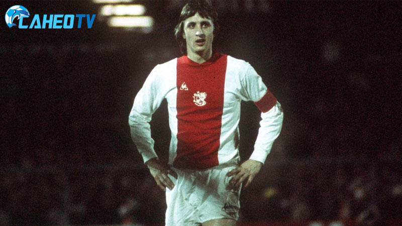Johan Cruyff quay trở lại Ajax